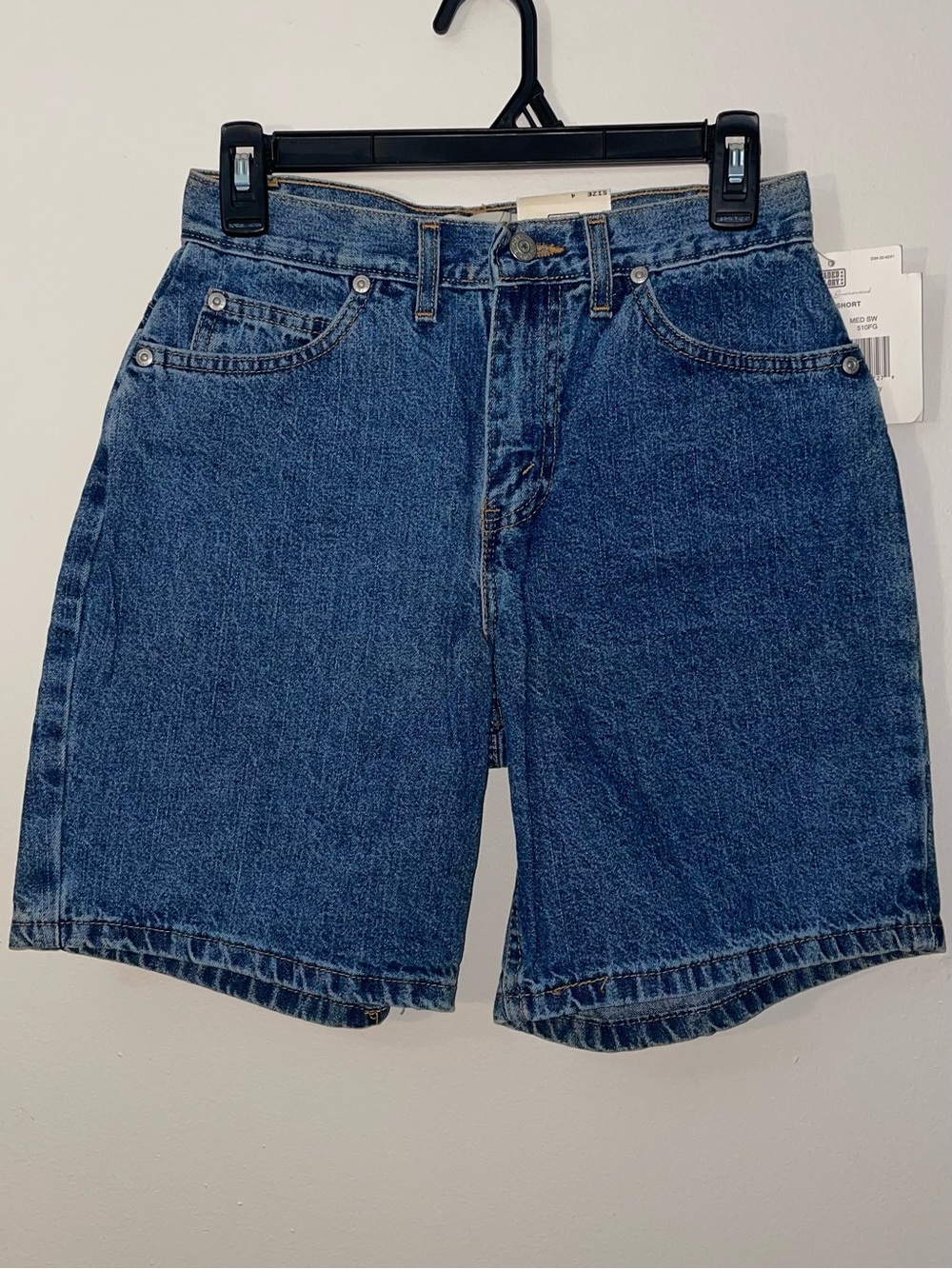 VTG 90s Faded Glory Ladies 7.5” Inseam  Hampton Medium Wash Denim Shorts